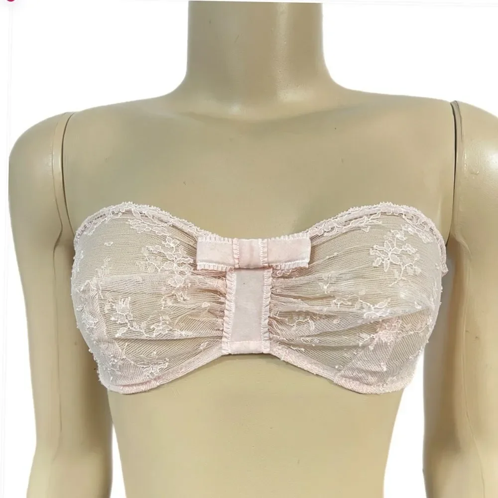 Victorias Secret Designer Collection Strapless Ruched Lace Bandeau Bralette bra